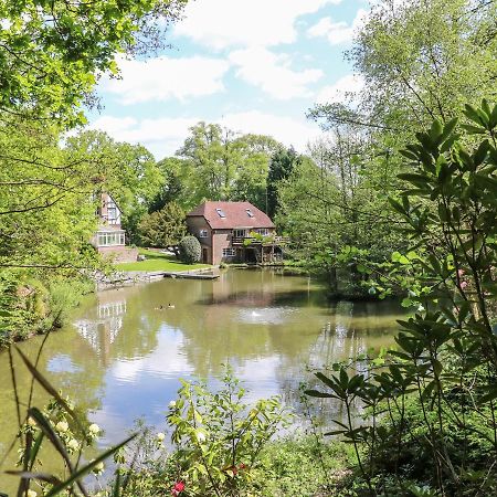 Miswells Cottages - Lake View Turners Hill Exterior foto