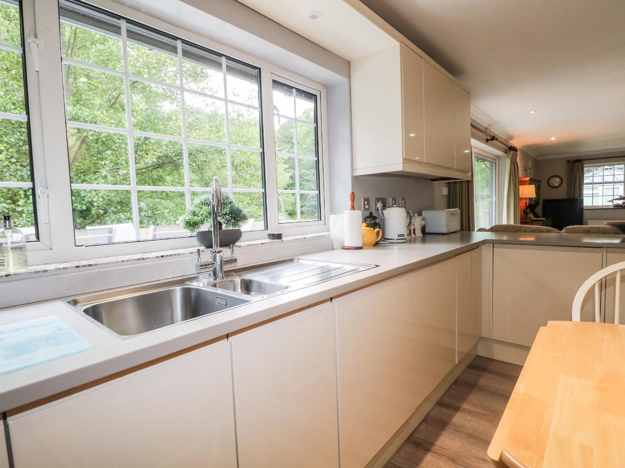 Miswells Cottages - Lake View Turners Hill Exterior foto